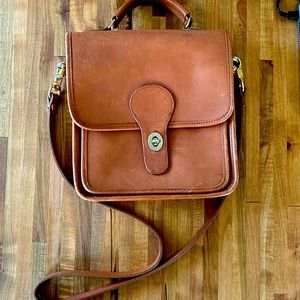 Vintage camel leather crossbody messenger bag with with brass hardware